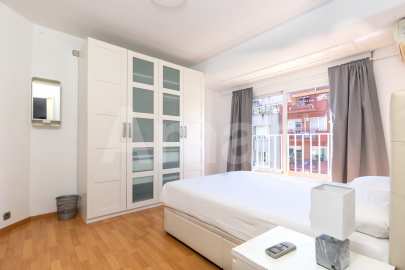 Flat with tourist license and views of the Sagrada Familia -32