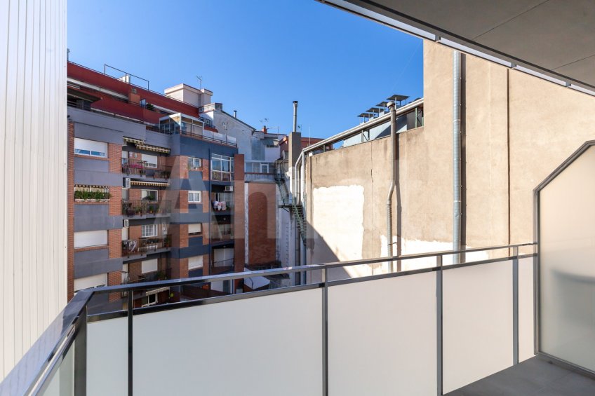 Piso nuevo a estrenar en el centro de Esplugues -23