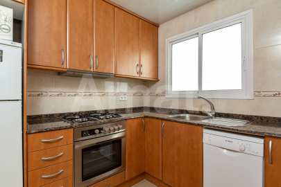 Fantástico piso de 3 habitaciones junto a la Plaza de la Carpa. -2