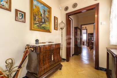 Casa con gran potencial en La Sagrera -6