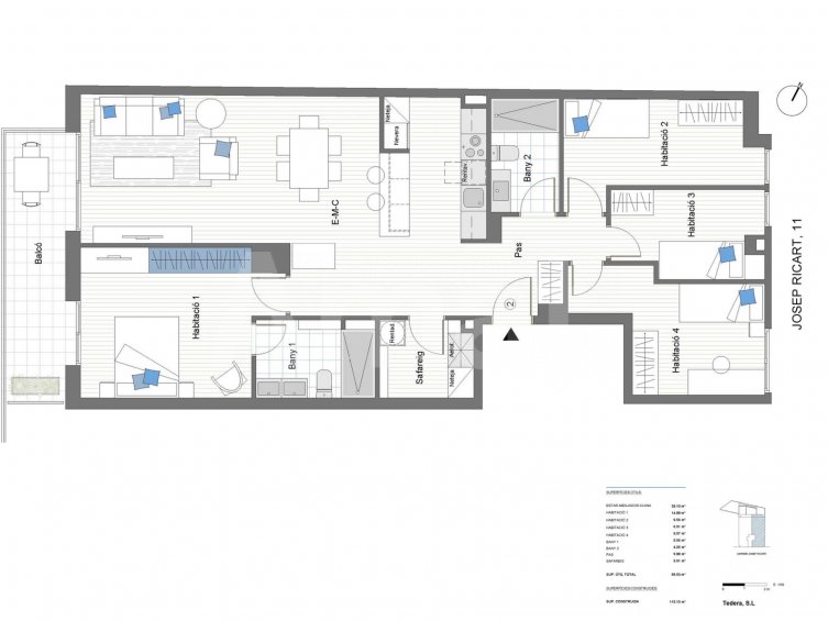 JOSEP RICART Large 4-bedroom flat with terrace -30