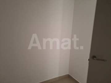 JOSEP RICART Large 4-bedroom flat with terrace -19