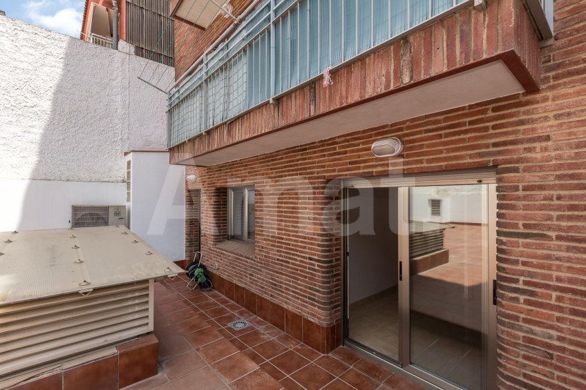 Planta baixa amb pati -15