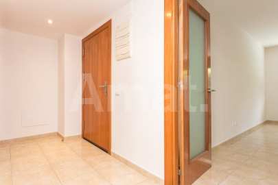 Planta baixa amb pati -7
