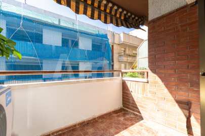 Piso con 4 amplias habitaciones y perfecta ubicación -3