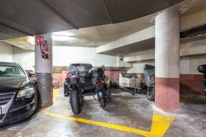 Piso con 4 amplias habitaciones y perfecta ubicación -35