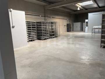 Industrial warehouse for rent in the Les Grases Industrial Estate, Sant Feliu de Llobregat -14