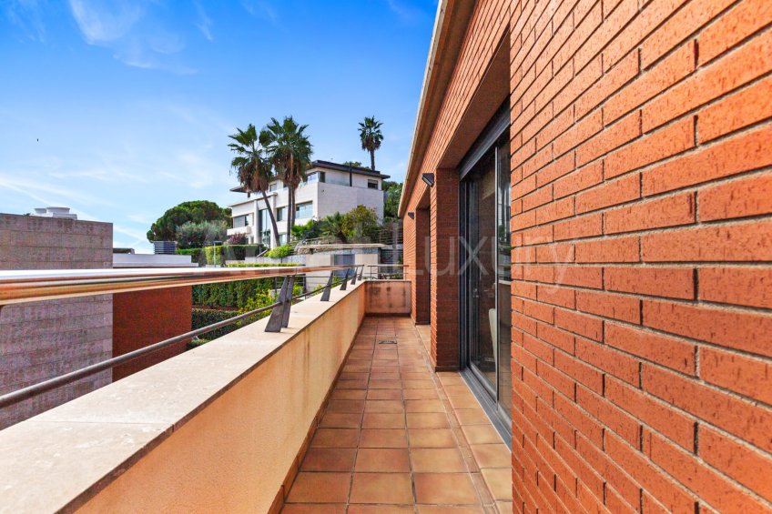 Elegante casa con vistas, en Ciudad Diagonal -48