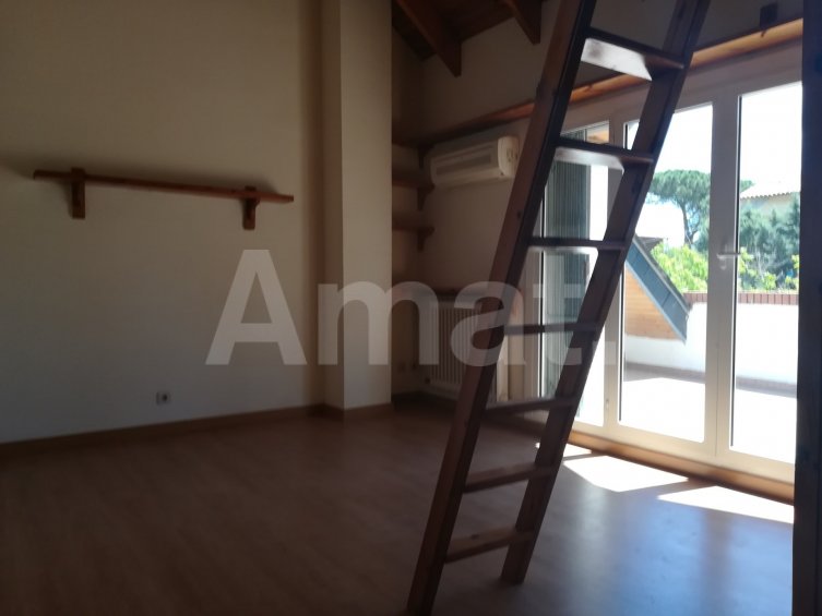 Beautiful detached house in L' Eixample -20