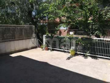 Beautiful detached house in L' Eixample -3