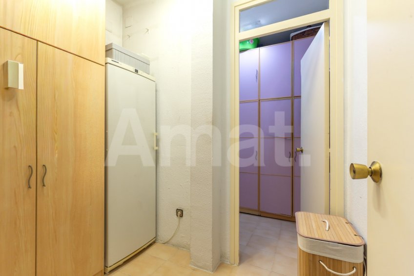 Fantastic fully renovated terraced house with garden -50
