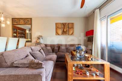 Fantastic fully renovated terraced house with garden -16