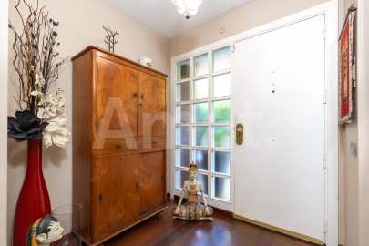 Fantastic fully renovated terraced house with garden -7