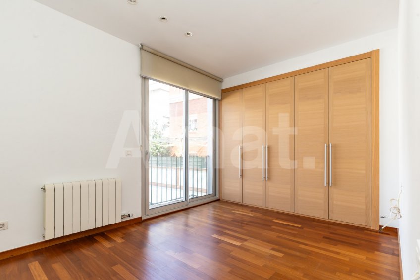 Semi-new, central and quiet flat -21
