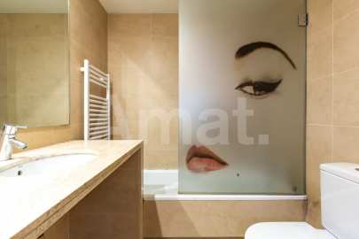 Semi-new, central and quiet flat -26