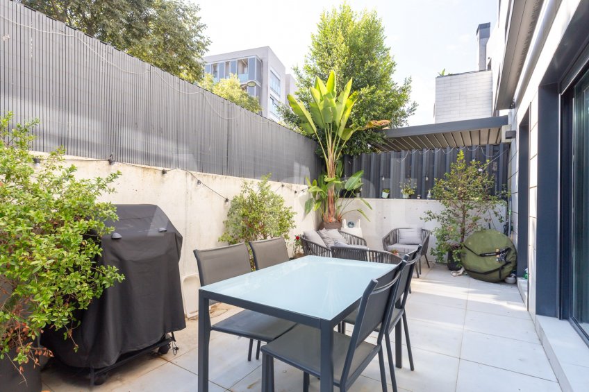 Planta baixa amb gran jardí, a Vollpelleres -15
