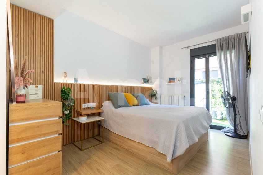 Planta baixa amb gran jardí, a Vollpelleres -25