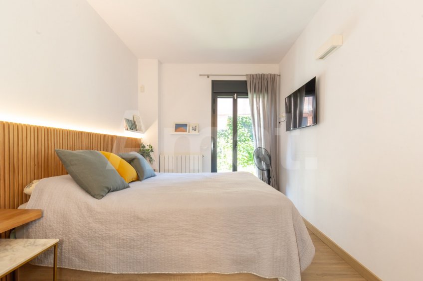 Planta baixa amb gran jardí, a Vollpelleres -26