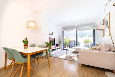 Planta baixa amb gran jardí, a Vollpelleres -2