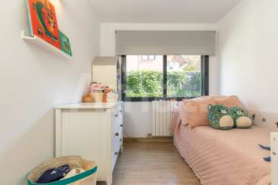 Planta baixa amb gran jardí, a Vollpelleres -30
