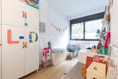 Planta baixa amb gran jardí, a Vollpelleres -37