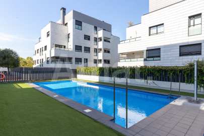Planta baixa amb gran jardí, a Vollpelleres -40