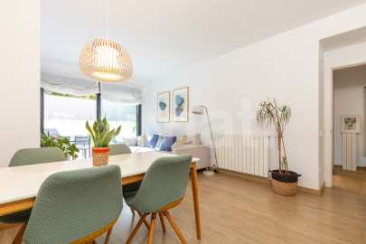 Planta baixa amb gran jardí, a Vollpelleres -8