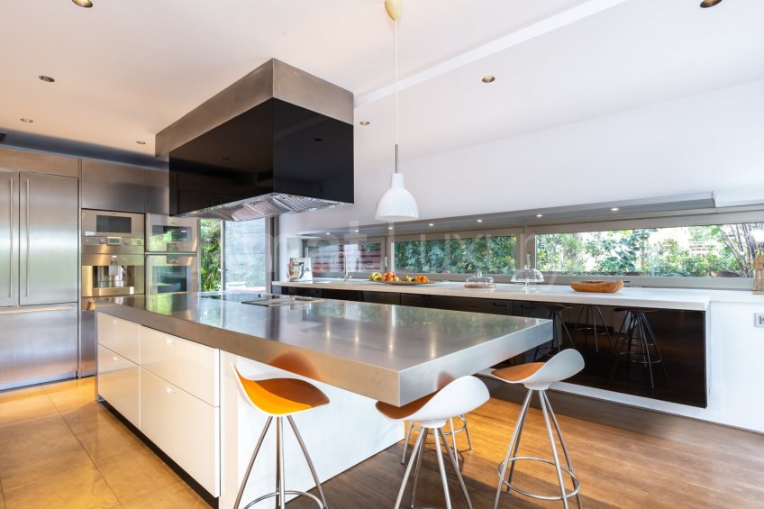 Design house with spectacular views, in Sant Cugat -13