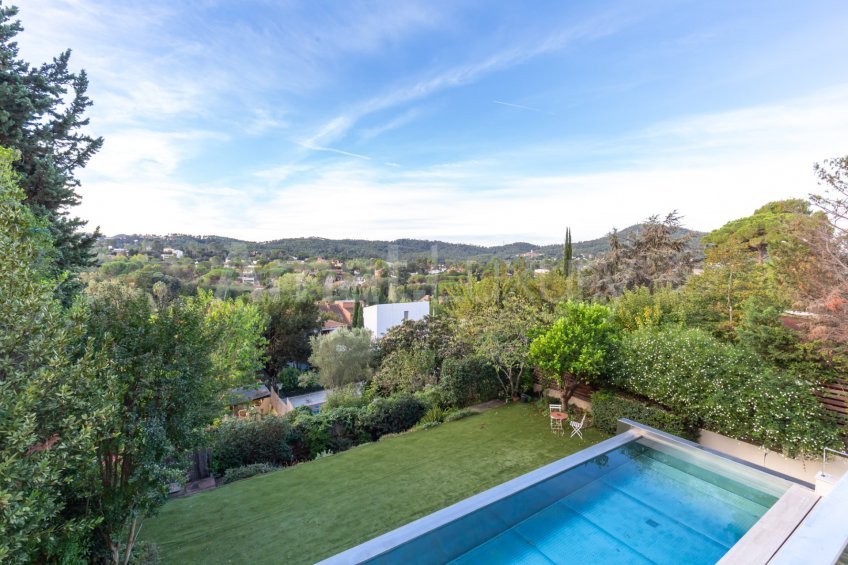 Design house with spectacular views, in Sant Cugat -43
