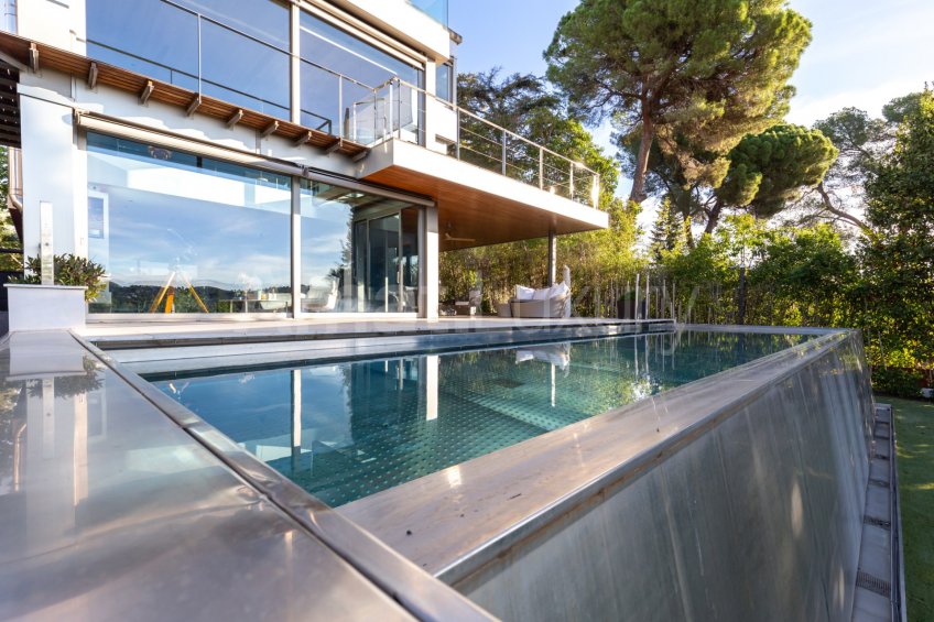 Design house with spectacular views, in Sant Cugat -76