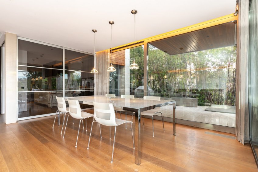 Design house with spectacular views, in Sant Cugat -9