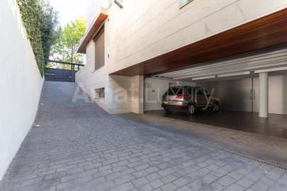 Design house with spectacular views, in Sant Cugat -67