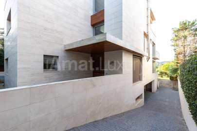 Design house with spectacular views, in Sant Cugat -68