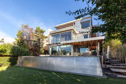 Design house with spectacular views, in Sant Cugat -75