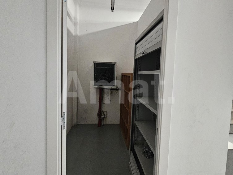 Nave industrial moderna de 500 m² en Badalona -12