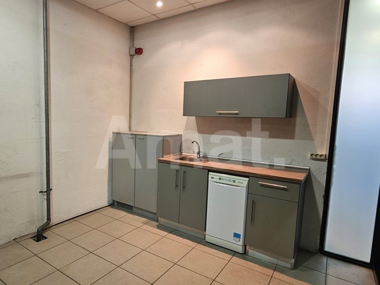 Nave industrial moderna de 500 m² en Badalona -9