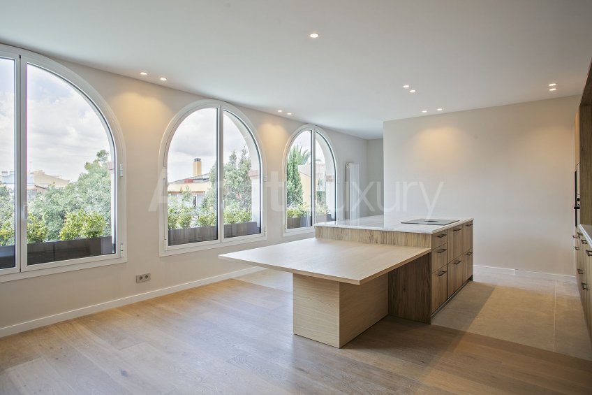 Classic-Style house fully renovated, in the center -6