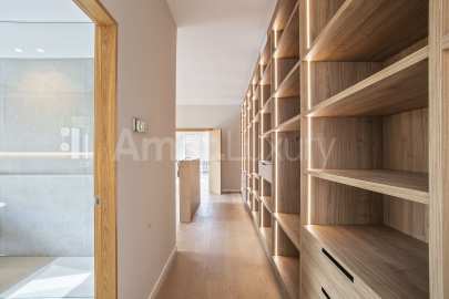 Classic-Style house fully renovated, in the center -11