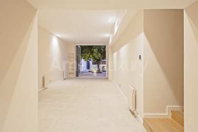 Classic-Style house fully renovated, in the center -24