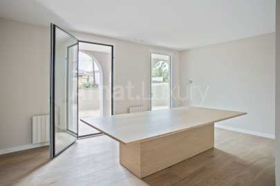 Classic-Style house fully renovated, in the center -7