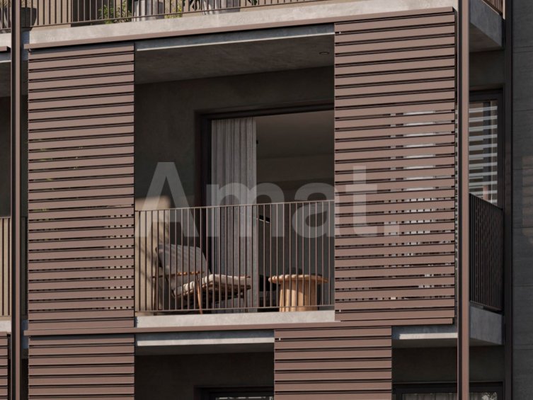 CREU 8- Cèntric àtic amb terrassa, gran solàrium i vistes -6