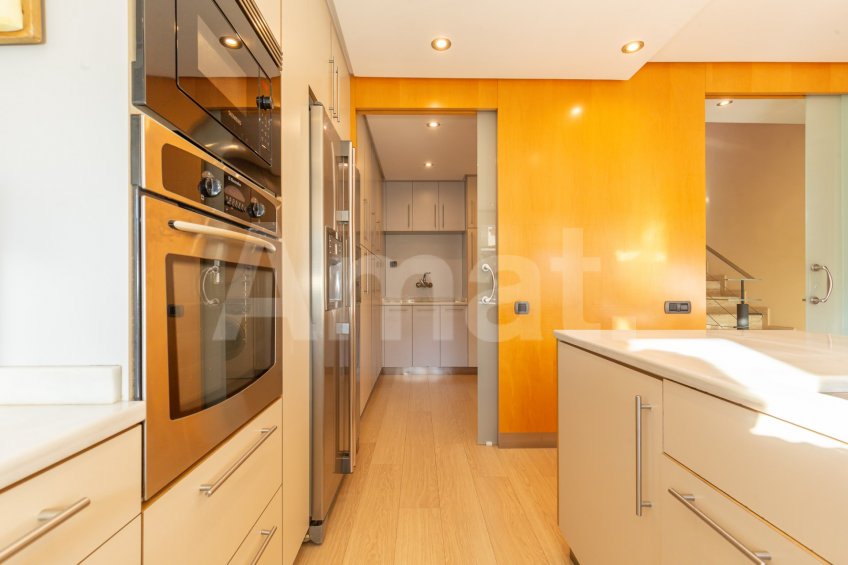 Impecable y acogedora casa adosada en el Parc Central -20