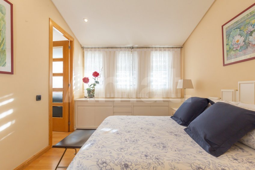 Impecable y acogedora casa adosada en el Parc Central -27