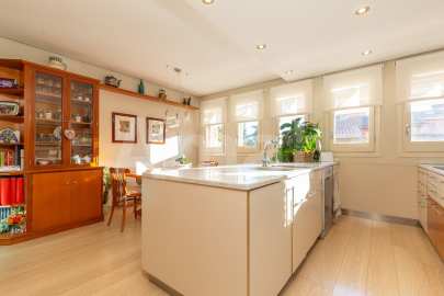 Impecable y acogedora casa adosada en el Parc Central -19