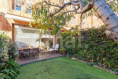 Impecable y acogedora casa adosada en el Parc Central -5