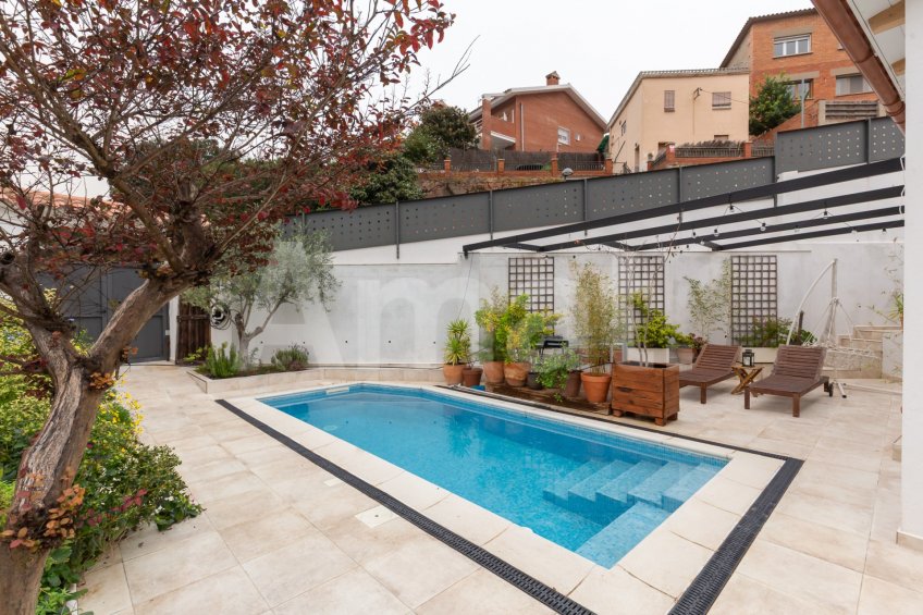 Bonica casa reformada amb molt d'encant -30