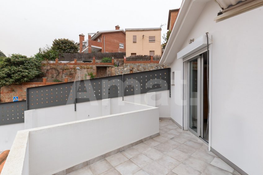 Bonica casa reformada amb molt d'encant -43