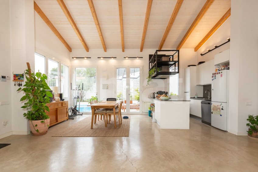 Bonica casa reformada amb molt d'encant -5