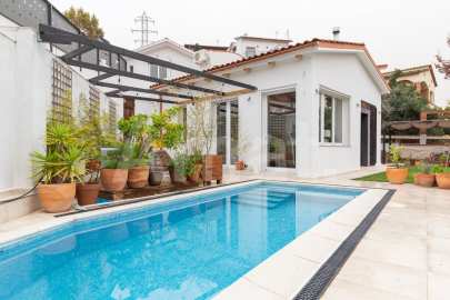 Bonica casa reformada amb molt d'encant -33