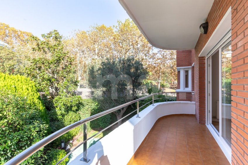 Fantástico piso reformado en Parc Central de Sant Cugat -3